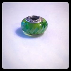 Pandora glass charm green zig-zag